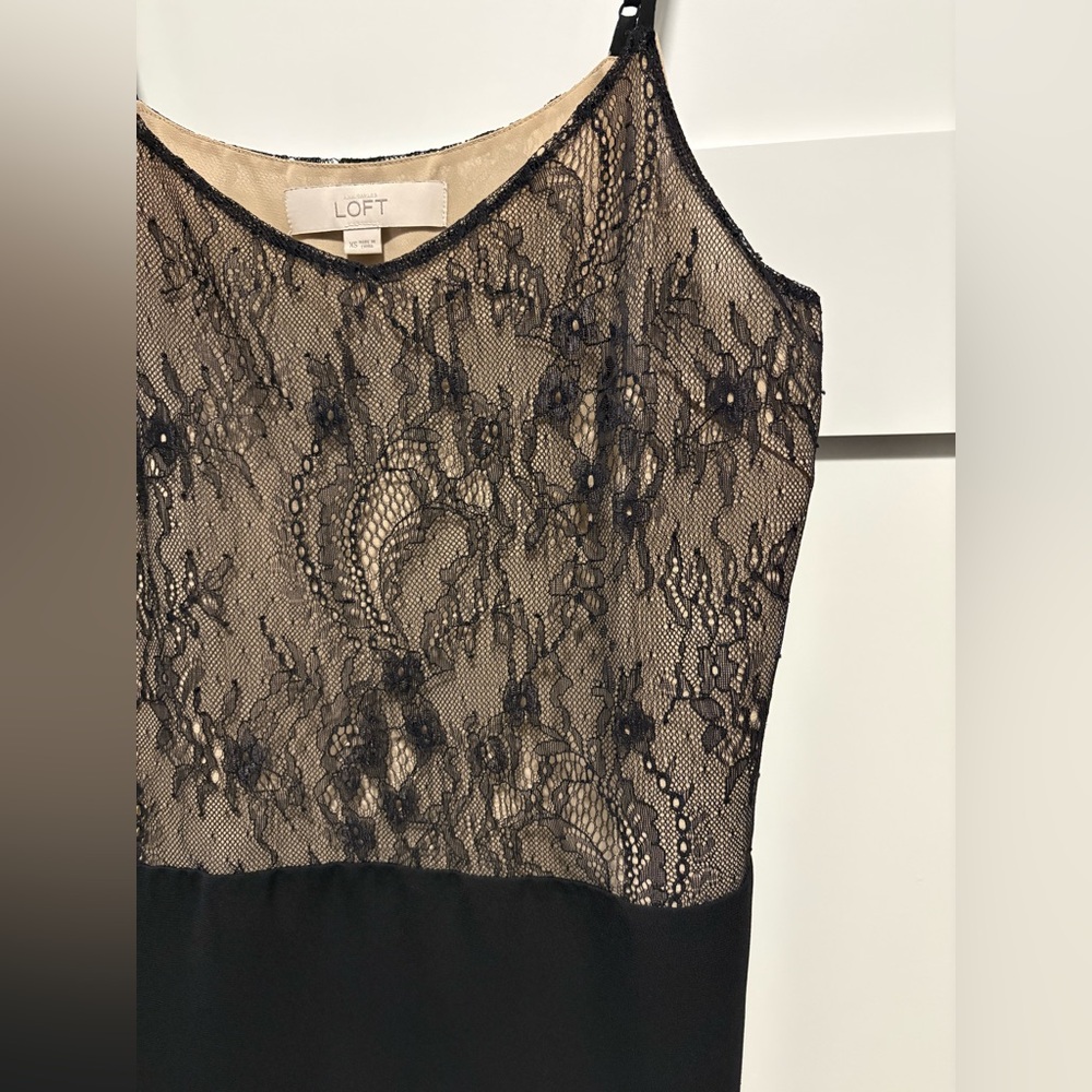 Ann Taylor Loft Black Lace Camisole Size XS Suiting - Picture 6 of 7